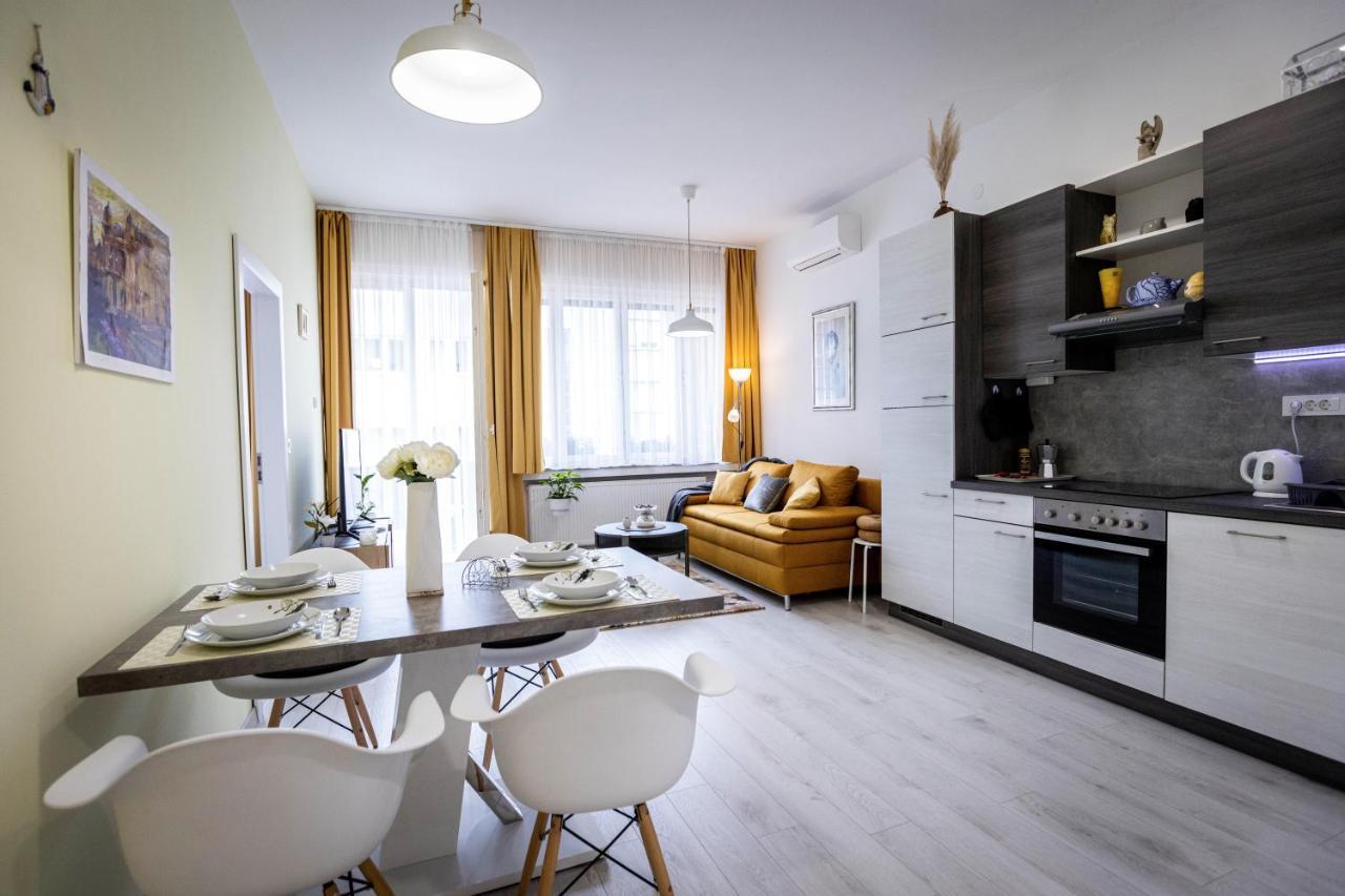 Deluxe Apartman Egle1 I Studio Egle 2 萨格勒布 外观 照片
